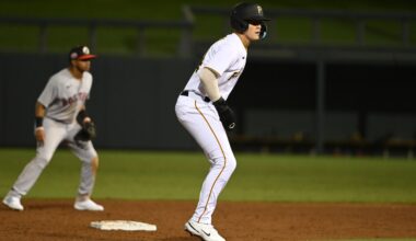 Padres approach 2026 season with improved depth