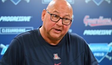 WATCH THE REDS PLAY BASEBALL ON TV IN PRIME TIME