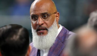 Tony Clark strikes out | Royals Review