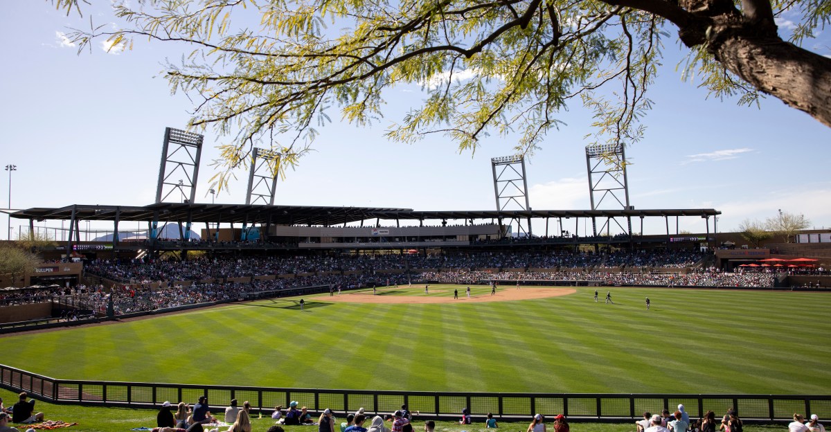 Arizona Diamondbacks 2, Seattle Mariners 1