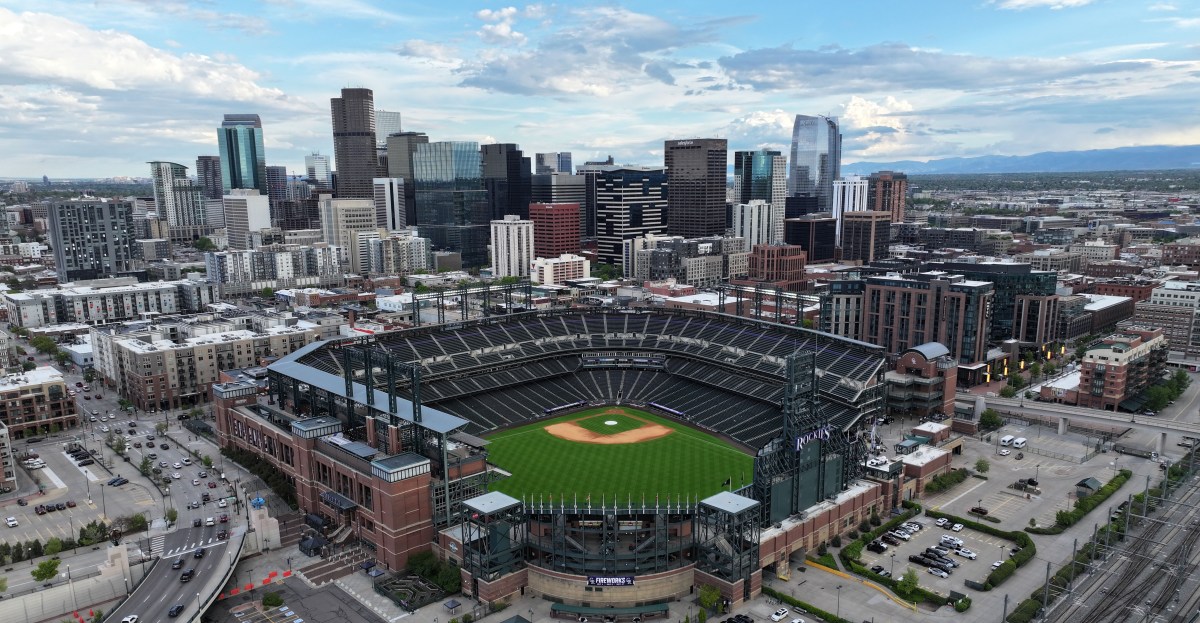 Purple Row After Dark: Is Denver the best sports town in the US?