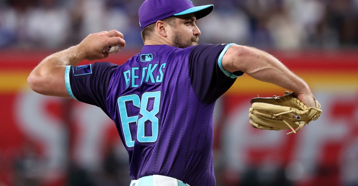 Beeks signed, Diaz DFA’d | Lone Star Ball