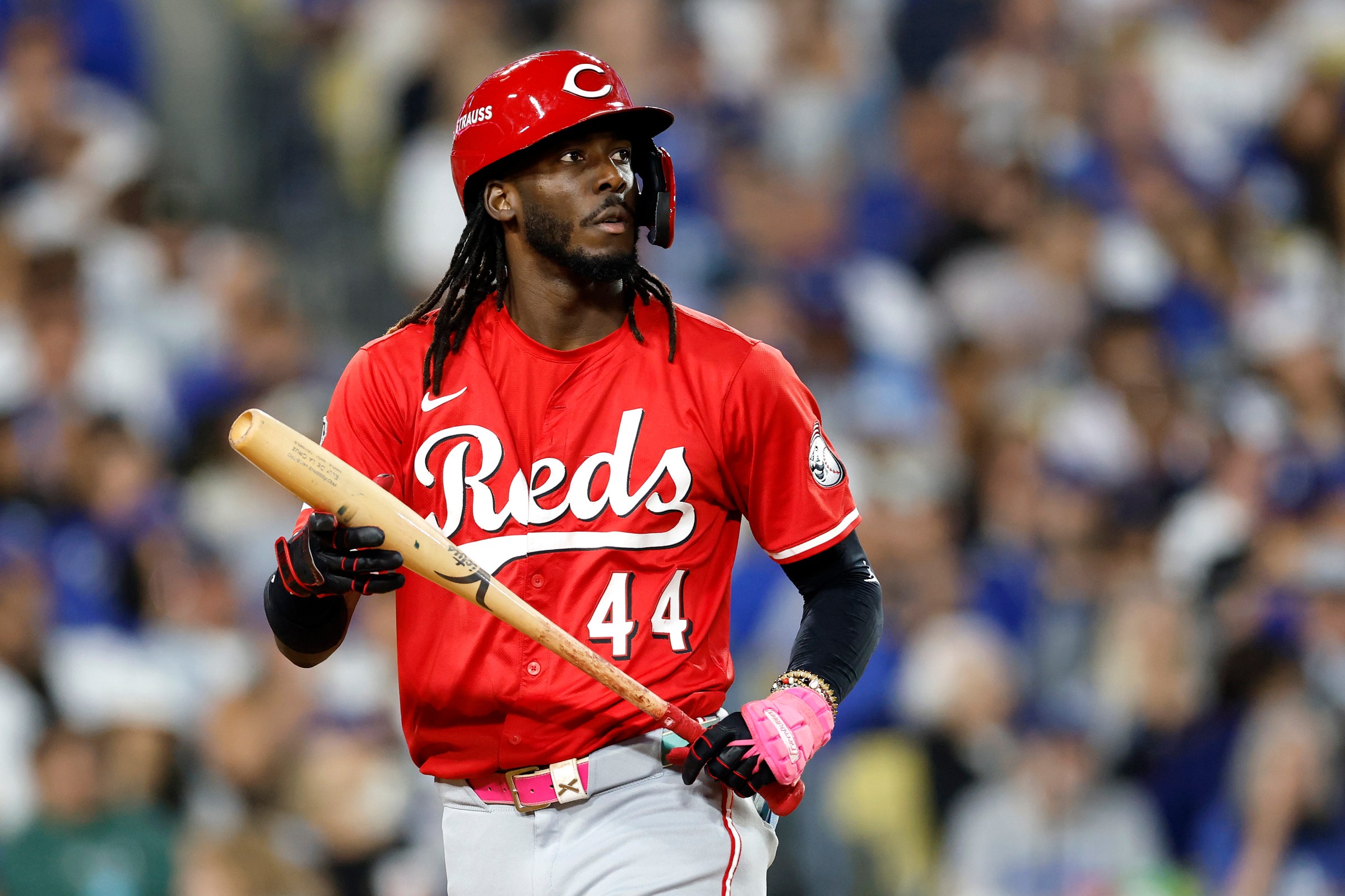 LOS ANGELES, CALIFORNIA - SEPTEMBER 30: Elly De La Cruz #44 of the Cincinnati Reds reacts after a strike out against the Los Angeles Dodgers during the fifth inning in game one of the National League Wild Card Series at Dodger Stadium on September 30, 2025 in Los Angeles, California. (Photo by Ronald Martinez/Getty Images)