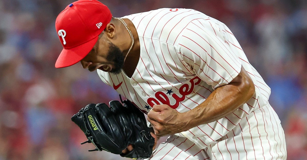 Why do outsiders like the Phillies more than Phils fans do?