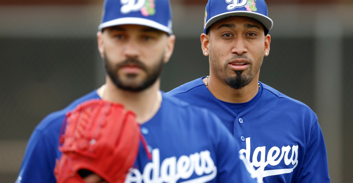 Dodgers news: Spring training travel roster vs. Cubs
