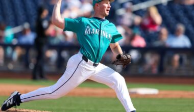 Mariners give up three touchdowns and two field goals; lose to Padres 26-5