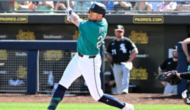 Mariners split pair of split-squad games: win at Rockies, lose vs. Padres