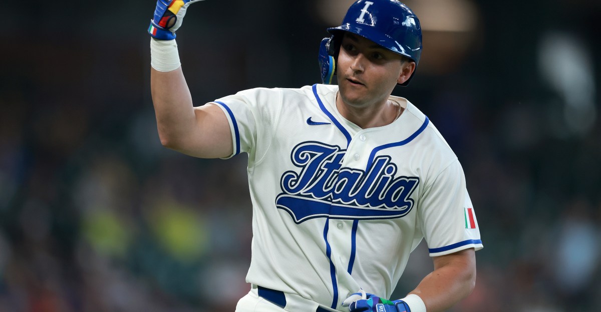 Mariners lose, snooze, then bruise White Sox in Spring Training, hurry home to catch WBC