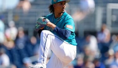 Mariners place RHP Carlos Vargas on IL; recall RHP Cole Wilcox from Tacoma
