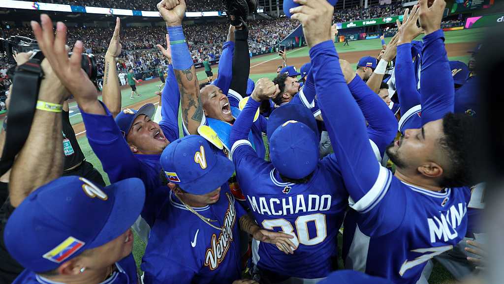 Royals’ Garcia wins MVP, Perez captains Venezuela to WBC title
