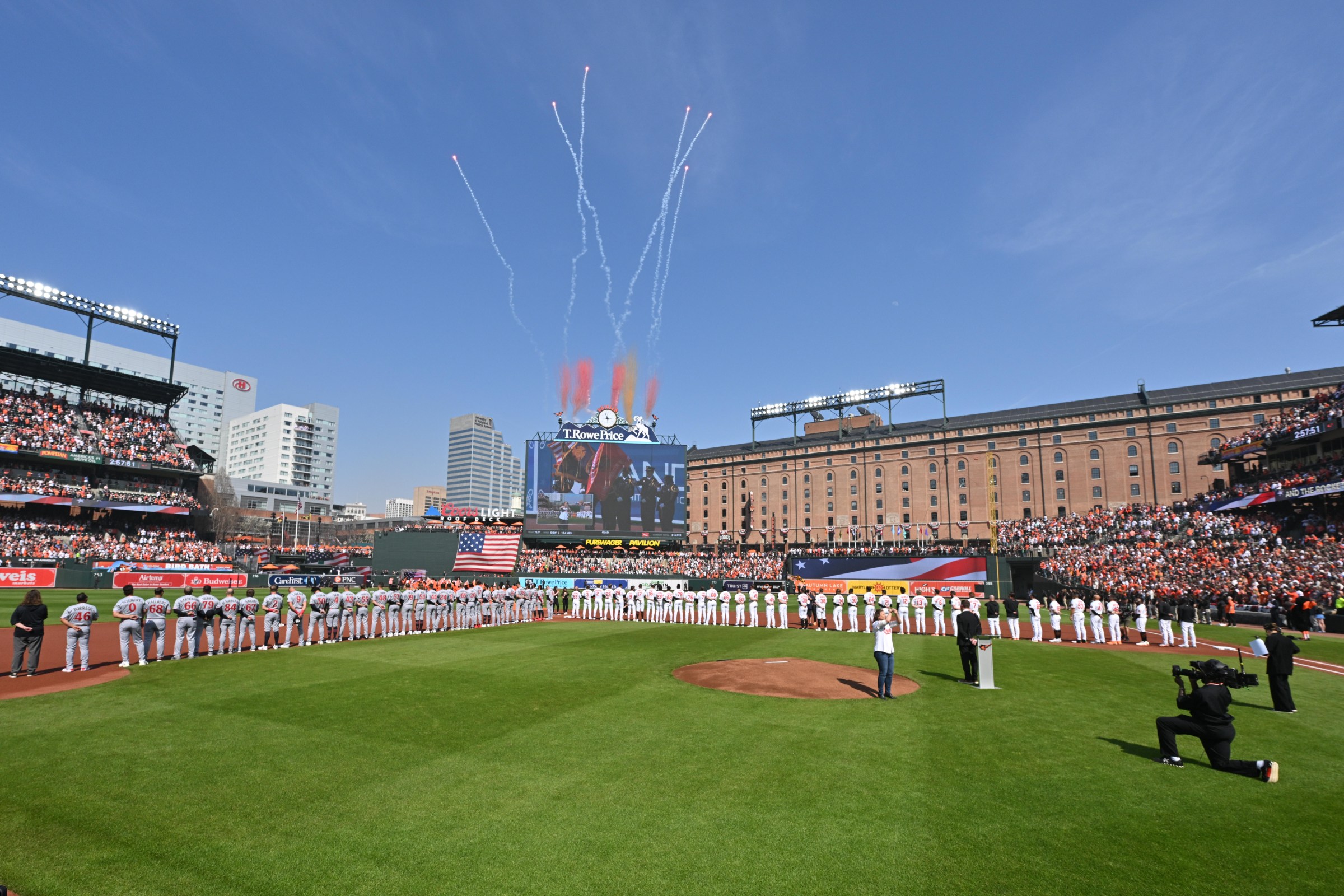 It begins. (Photo by Jamie Sabau/Getty Images)