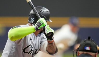 Murakami's home run isn't enough, Brewers beat White Sox