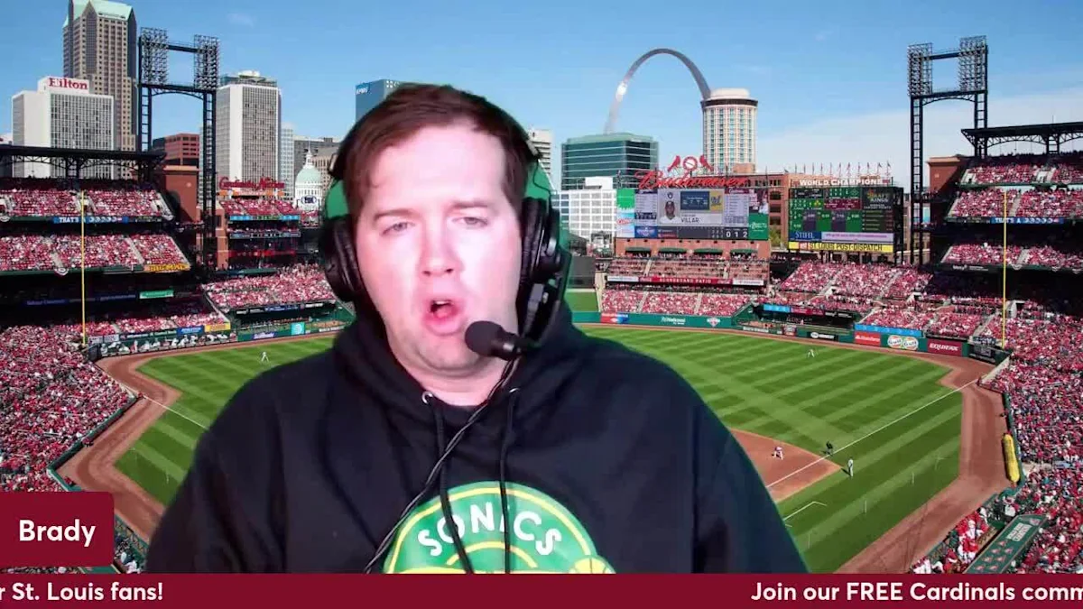 St. Louis Cardinals Reportedly Engaged in Serious Trade Talks with Astros This Winter