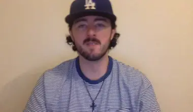 Cincinnati Reds' Andrew Abbott Makes Statement Without Saying a Word vs. Red Sox