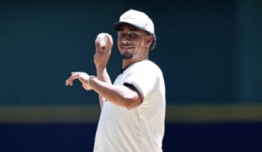 Jordan Love to throw out first pitch at Brewers Opening Day