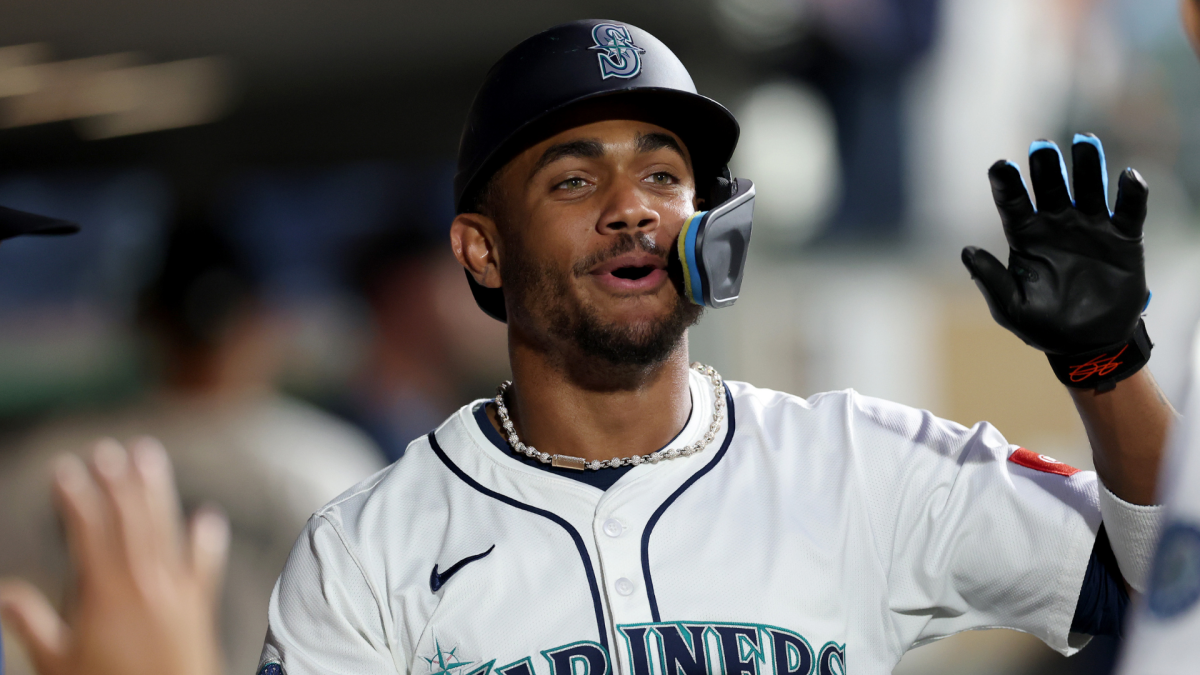 MLB picks: Opening Day best bets with a hot start for Julio Rodríguez and a record-extending home run