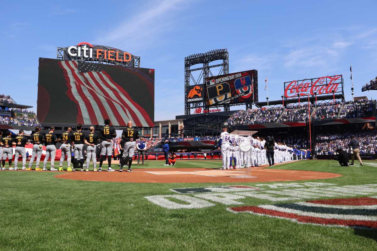 ‘The 7 Line Army’ unites Mets fans to celebrate, rejoice on Opening Day – QNS