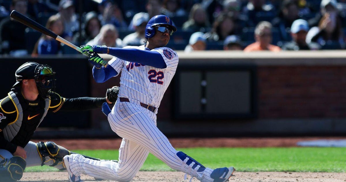 Tying run thrown out at home in the 10th as Pirates prevent Mets' season-opening sweep