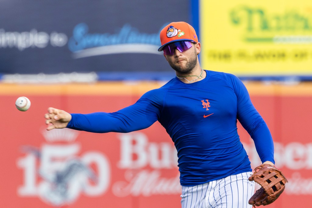 New York Mets’ Bo Bichette fields a ball at third base during Spring Training.