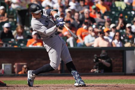 Yankees Shut Out Giants Again; Judge Finally Connects for First Hit