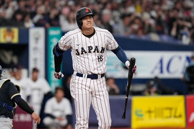 Ohtani went 0 for 3 in the warm-up match against Orix. Photo (AP) = Yonhap News