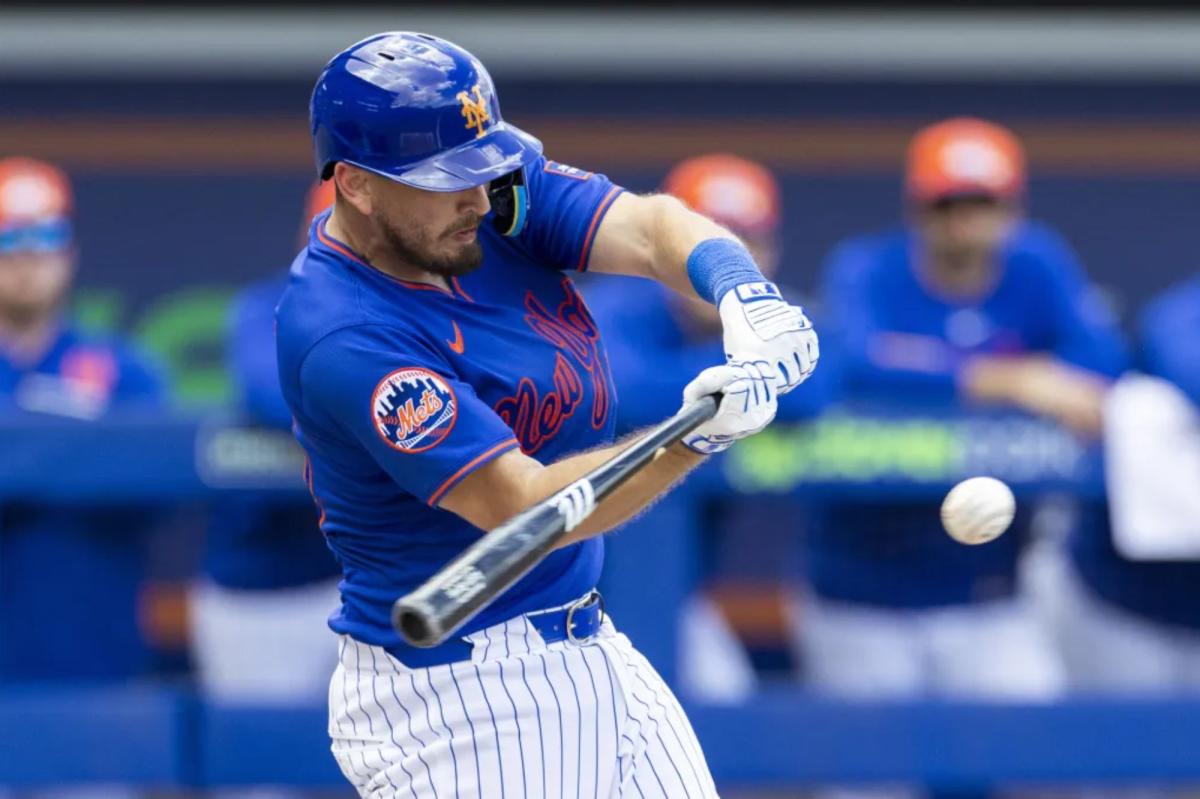 Austin Barnes trying to extend his career with Mets