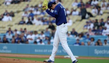 Dodgers' Roki Sasaki struggles again in spring start