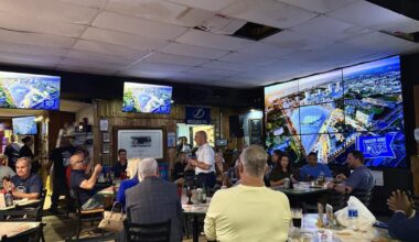 Rays take $2.3 billion ballpark pitch to Tampa fans