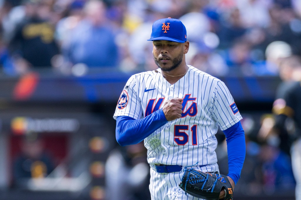 Freddy Peralta reacts during the Mets-Pirates game on March 26, 2026. 