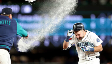 Seattle Mariners Cal Raleigh walkoff New York Yankees...