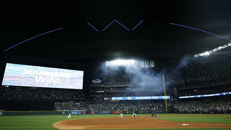 Seattle Mariners general W for win T-Mobile Park...