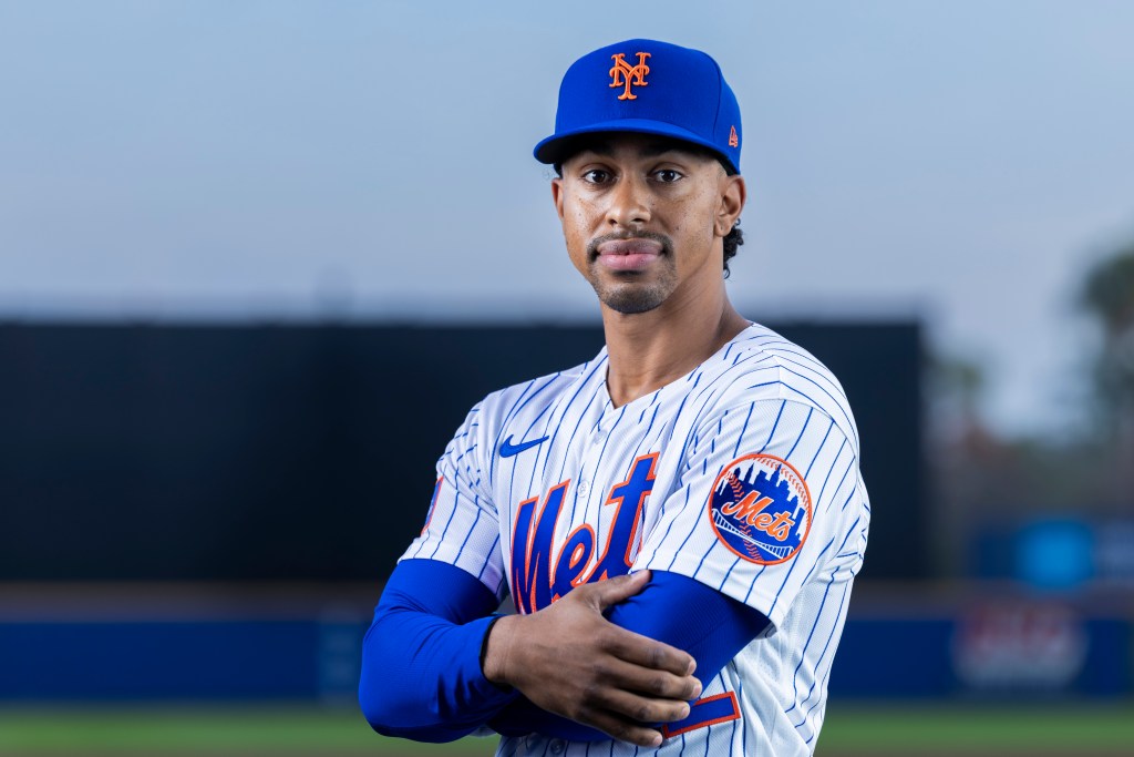 Francisco Lindor in his New York Mets uniform.