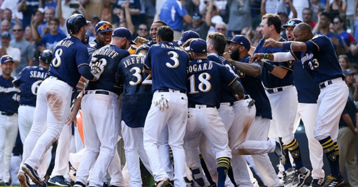 Brewers announce new monthly subscription to watch the games this season