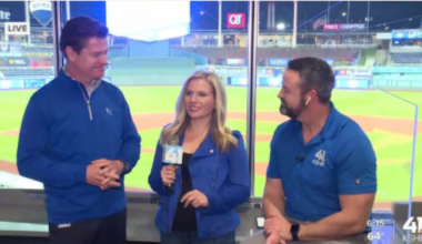Kansas City Royals, fans flock to Kauffman Stadium for home opener