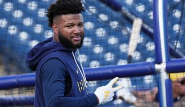 Brewers' Jackson Chourio opening season on IL with fractured hand