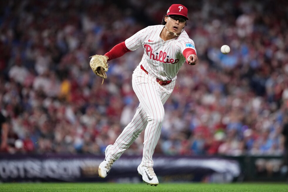 Luzardo and Phillies agree to $135 million deal for 2027-31, AP source says