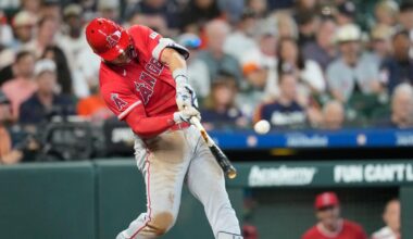 Mike Trout homers to power Angels to season-opening win