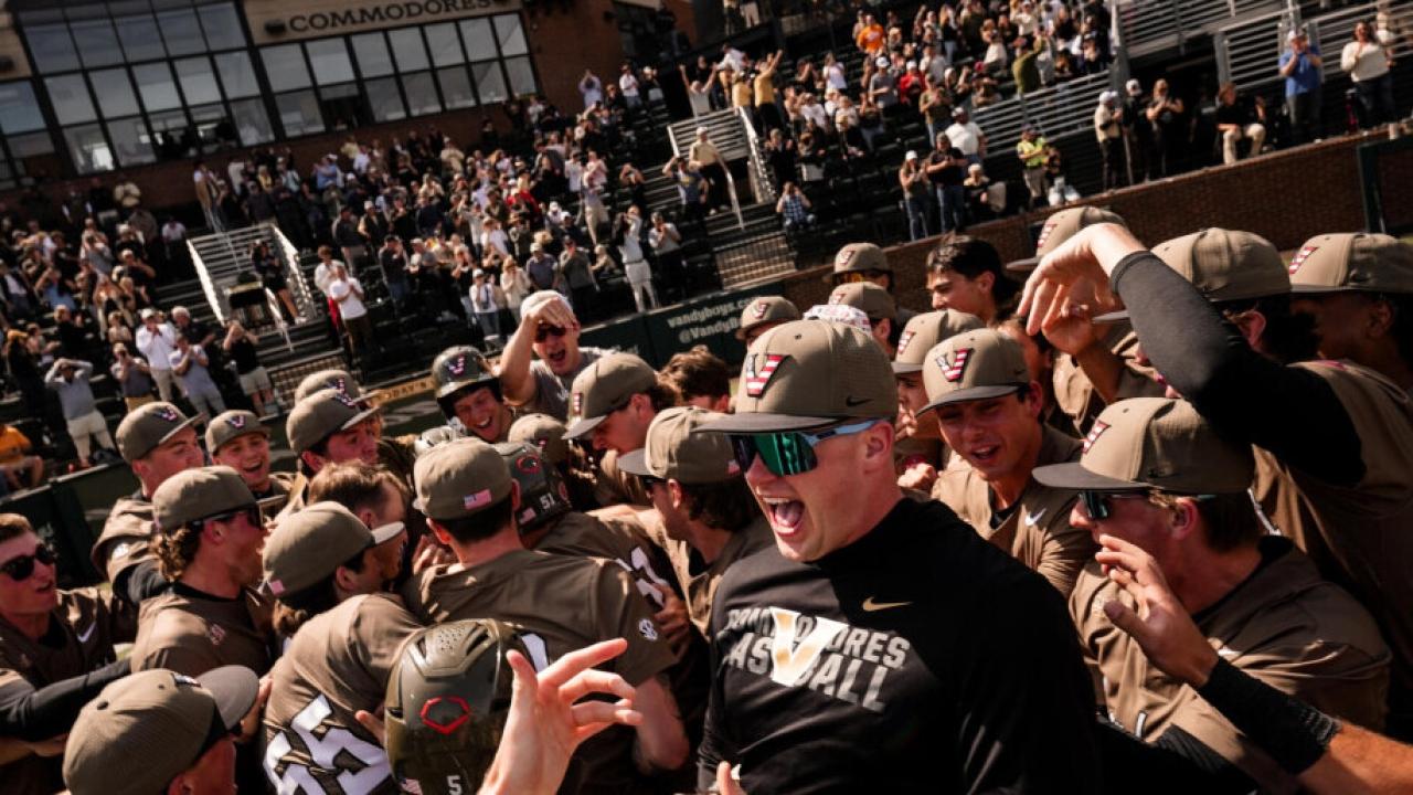 Vanderbilt blasts walk-off grand slam to sweep No. 21 Tennessee, cap off three walk-off weekend