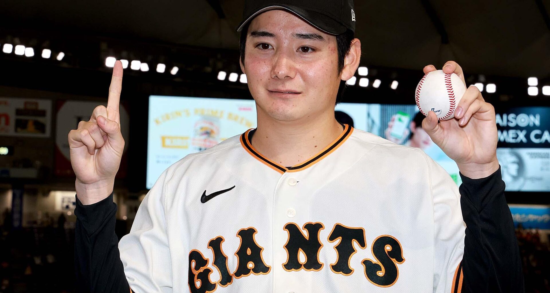 Giants Open 2026 Season with Win; Rookie Takemaru Makes History