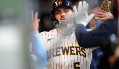 Murakami's Home Run Isn't Enough, Brewers beat White Sox 6-1