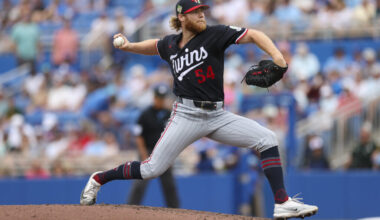 Twins Release Bowman; Kent, Laweryson Win Bullpen Spots