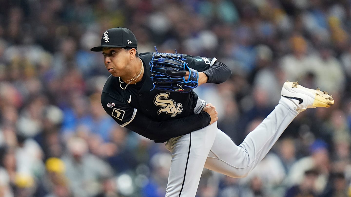 Chicago White Sox pitcher Jedixson Paez (63) pitches during the sixth inning of the Opening Day game against the Milwaukee Brewers on Thursday March 26, 2026 at American Family Field in Milwaukee, Wisconsin.