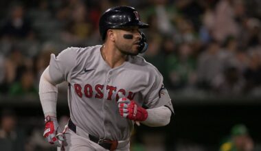 Red Sox Bench Carlos Narváez in Surprise Move, Spotlight Shifts to Connor Wong