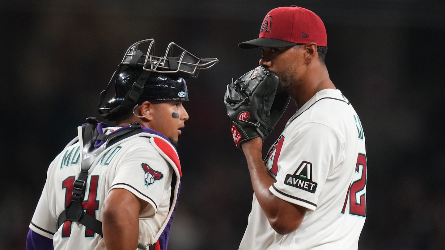 D-backs' Game vs Braves Turns Ugly after Abysmal Pitching Performance