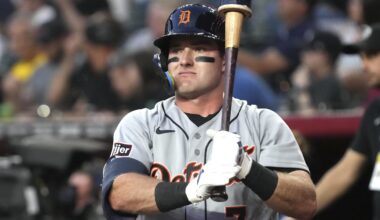 Mar 31, 2026; Phoenix, Arizona, USA; Detroit Tigers shortstop Kevin McGonigle (7) gets ready to hit against the Arizona Diamondbacks in the first inning at Chase Field. Mandatory Credit: Rick Scuteri-Imagn Images