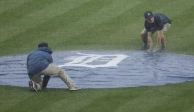 Tigers Claim Huge Win over Cardinals Thanks to Four Home Runs, Rain