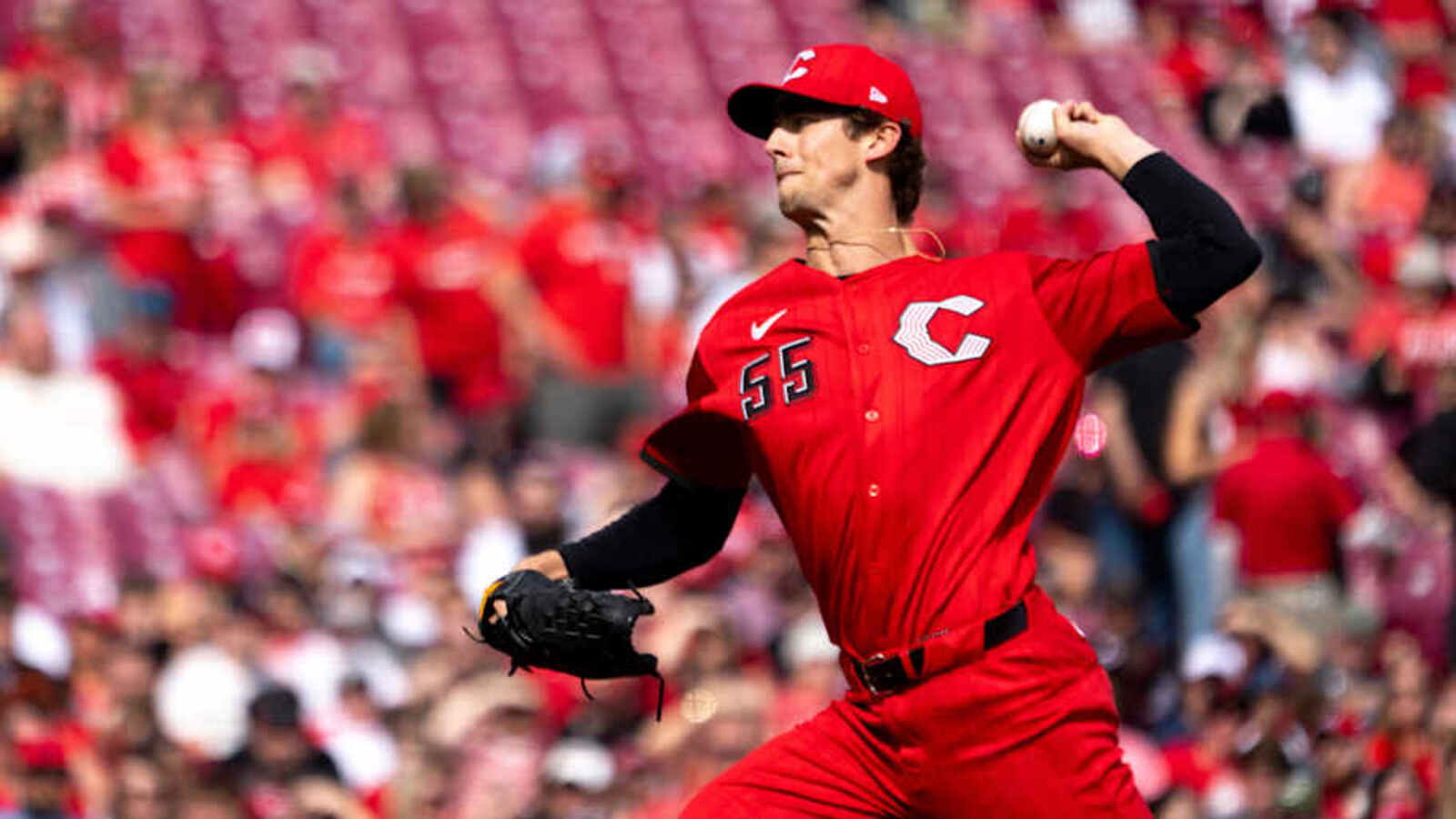 Reds Offense Backs Brandon Williamson in Win Despite Early Trouble