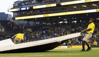 Pirates vs. Rays Game Paused With Rain Delay