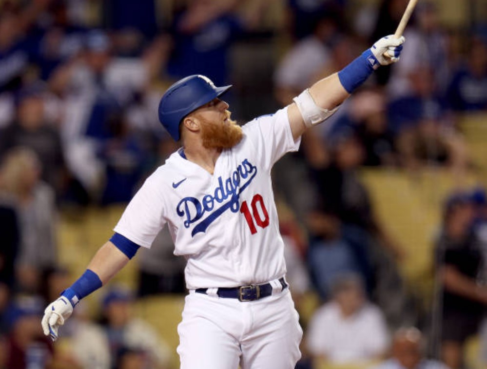 Former Dodger Justin Turner Signs to Play in Mexican League