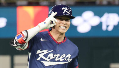 Kim Hye-seong of Korea celebrates after hitting a homerun in a game against Japan at the 2026 World Basball Classic at Tokyo Dome on March 7. [YONHAP]